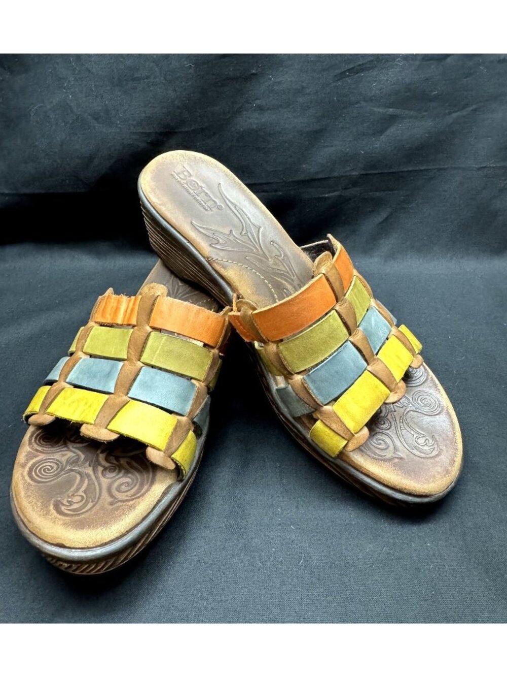 Born Leather Wedge Mule Sandals Womens 8 Muti color Woven Slide Comfort Shoes